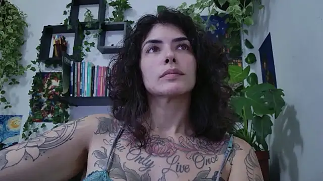 TaliMajesty Adlı Modelin Canlı XXX Sohbeti
