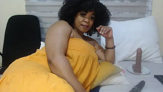 Foxybrownxx1 现场XXX聊天