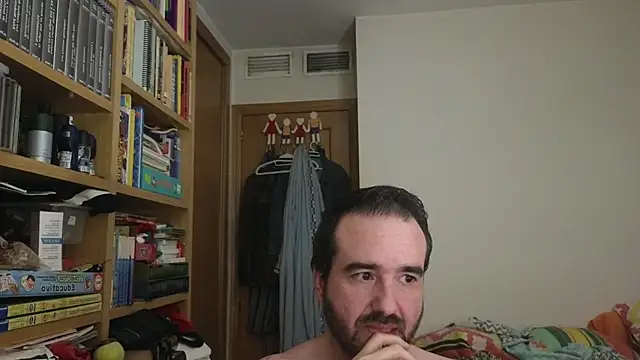 Chat +18 de curiosillo83 ao vivo