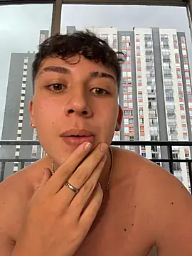 Chat XXX Live OLIVER_K