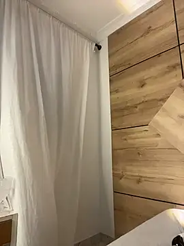MiaBlonde1 Adlı Modelin Canlı XXX Sohbeti