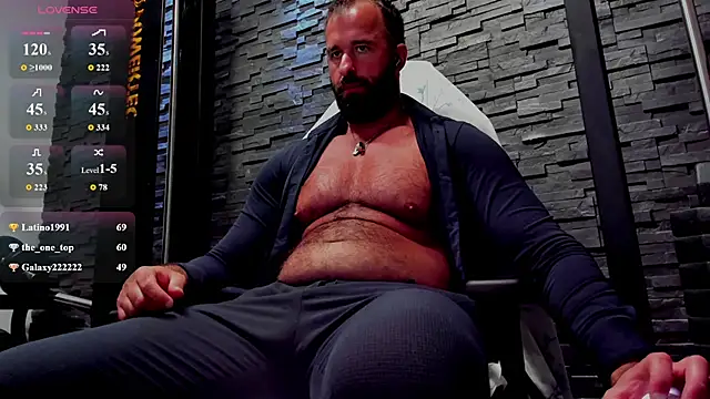 David_Big_Daddy: онлайн-секс-чат