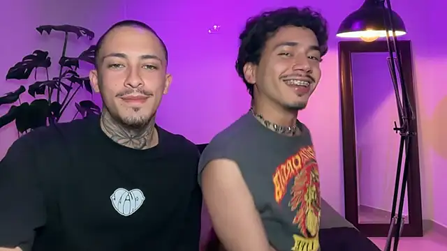 Noah_and_Steven Chat XXX in diretta