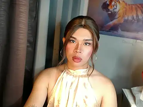 Horny_HoneyX 现场XXX聊天