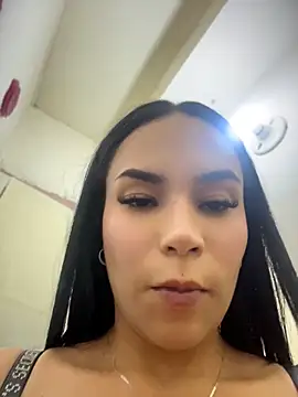Naatalia Live XXX-Chat