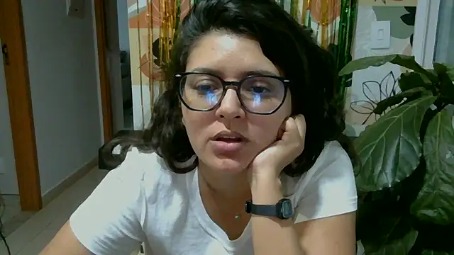 Chat XXX ao vivo de midsize_94