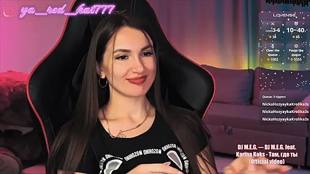 -RED_HAT- Live XXX-chat