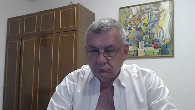 Онлайн чат XXX machomale3