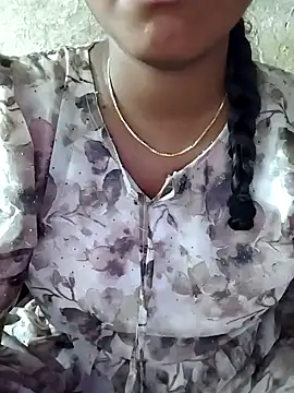 19SRIDEVITELUGUn Live XXX chat