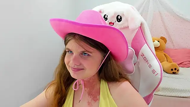 ChloeHalses Live XXX-chat