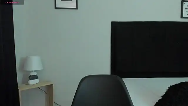 Sara_B's Live XXX Chat