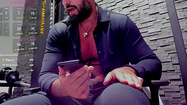 Chatroom XXX en direct de David_Big_Daddy