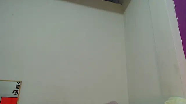 Chat XXX en directo de AlinaWoolf_