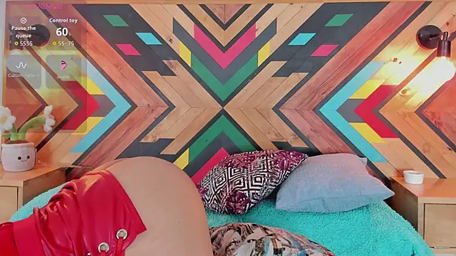 Онлайн чат XXX NaiirobiSwan