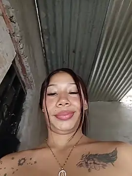 Živý XXX chat Rous-squir