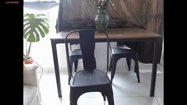 Živý XXX chat NovahPerotti