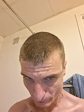 jizzyglizzy92n Live XXX chat