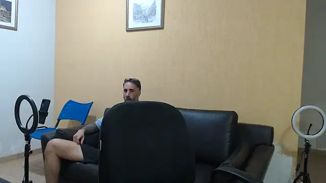 MeladoDiMel Adlı Modelin Canlı XXX Sohbeti