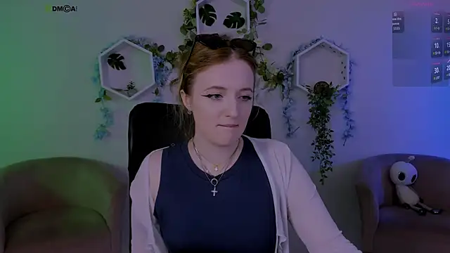 luna_berryy's Live XXX Chat