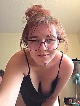 Ashloves_ élő XXX-chatje