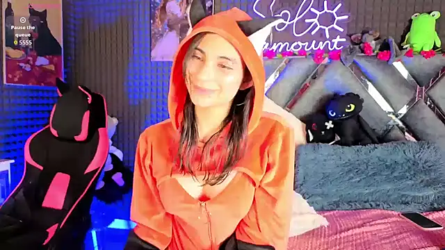 SolBeaumont1 – Naživo XXX chat