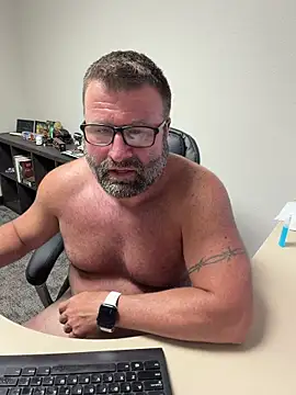 MLangworthy's Live XXX Chat
