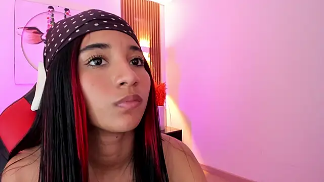 Emily_bruss – Naživo XXX chat