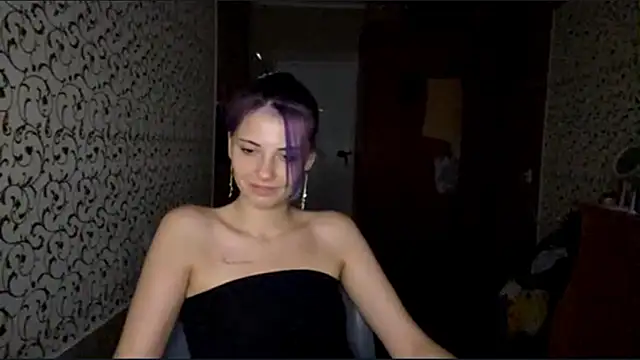 Helen18glo 现场XXX聊天