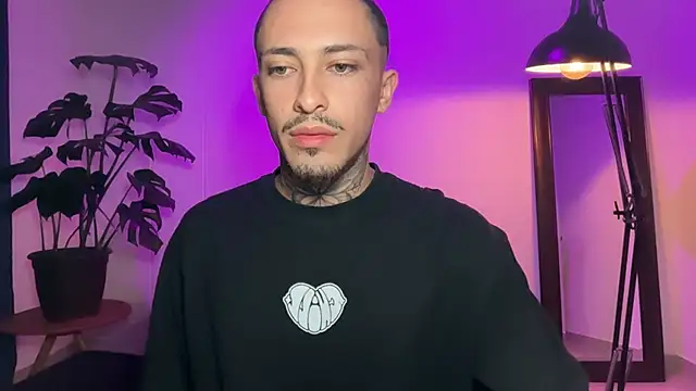 Noah_and_Steven's Live XXX Chat
