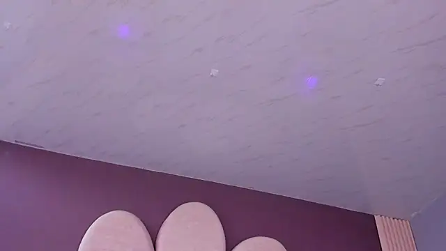 צ'אט XXX בשידור חי של AmmyJones_