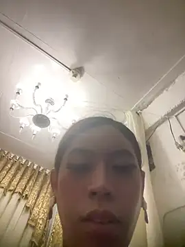 SushiPinayTS: онлайн-секс-чат