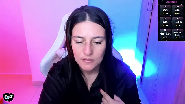 Chat +18 de Saskyaa ao vivo