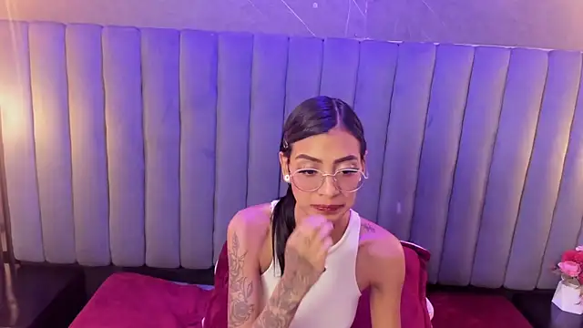 KarlaSlutSkinny__'s Live XXX Chat