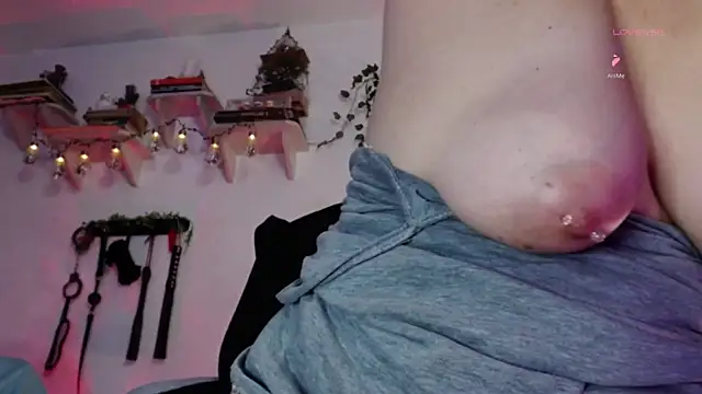 Czat XXX na żywo – Eve_Blue77