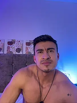 Chris_Clarck Live XXX-Chat