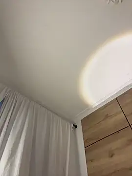 MiaBlonde1 现场XXX聊天