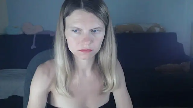 night_is_dark – Live XXX-chat