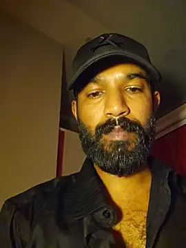 Mallukiran Adlı Modelin Canlı XXX Sohbeti