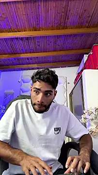 AlejandroGreco Live XXX-chat