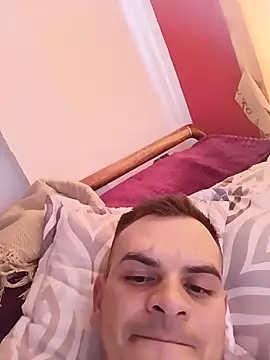 Edwin_Q Chat XXX live