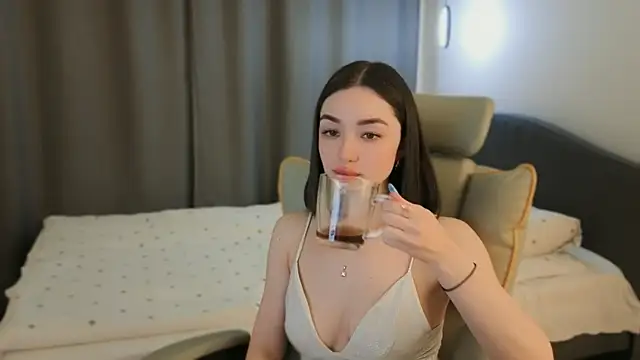 cherrylatte's Live XXX Chat