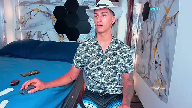 Živý XXX chat Goldendesirexx