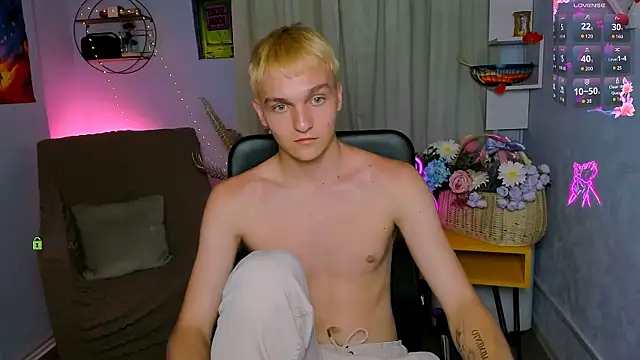 john_lik live XXX chat