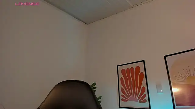 Czat XXX na żywo – nova_silk