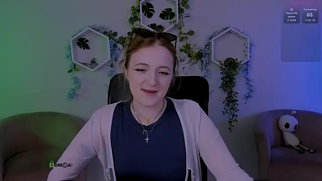 luna_berryy Chat XXX live