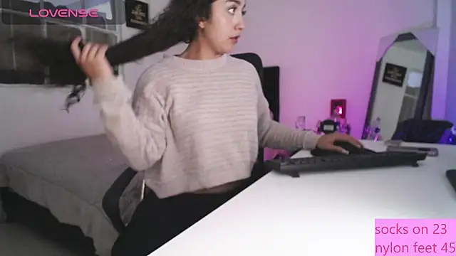 צ'אט XXX בשידור חי של Estefany777