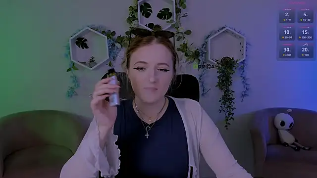 צ'אט XXX בשידור חי של luna_berryy
