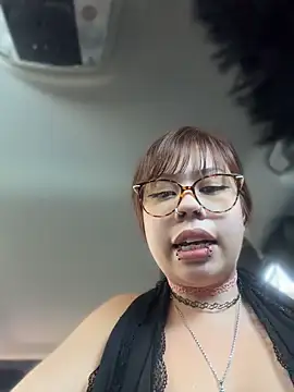 moan4mona's Live XXX Chat