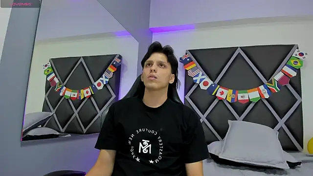 XXX chat uživo modela Dante-23