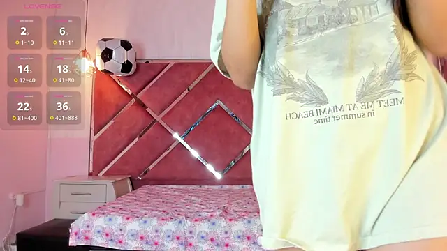 Chat +18 de Carla_Alvez ao vivo